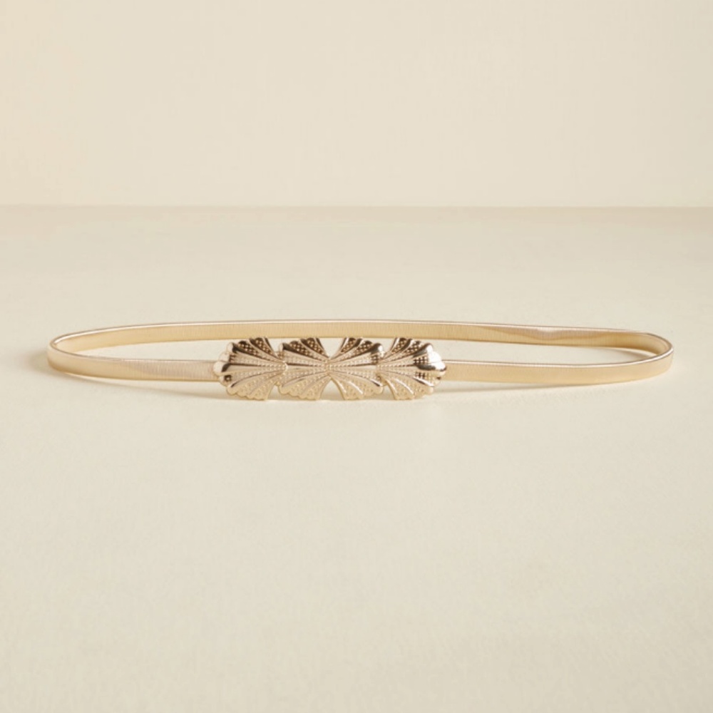 ModCloth Instant Glisten Belt in Gold